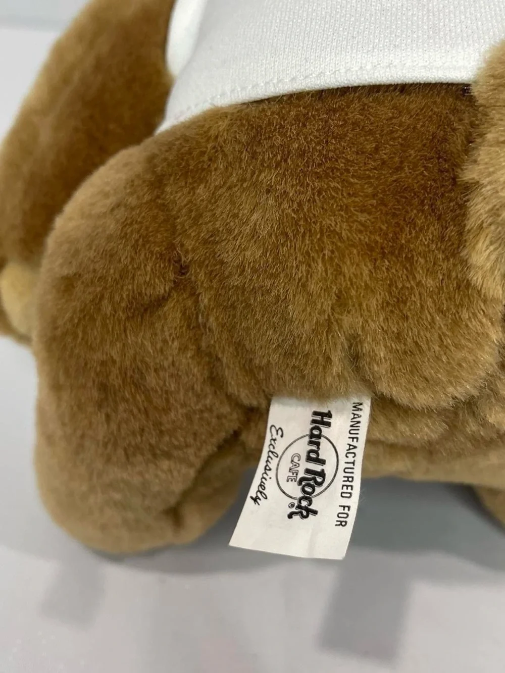 Hard Rock Cafe Key West Brown Plush Bear with White Logo Tee